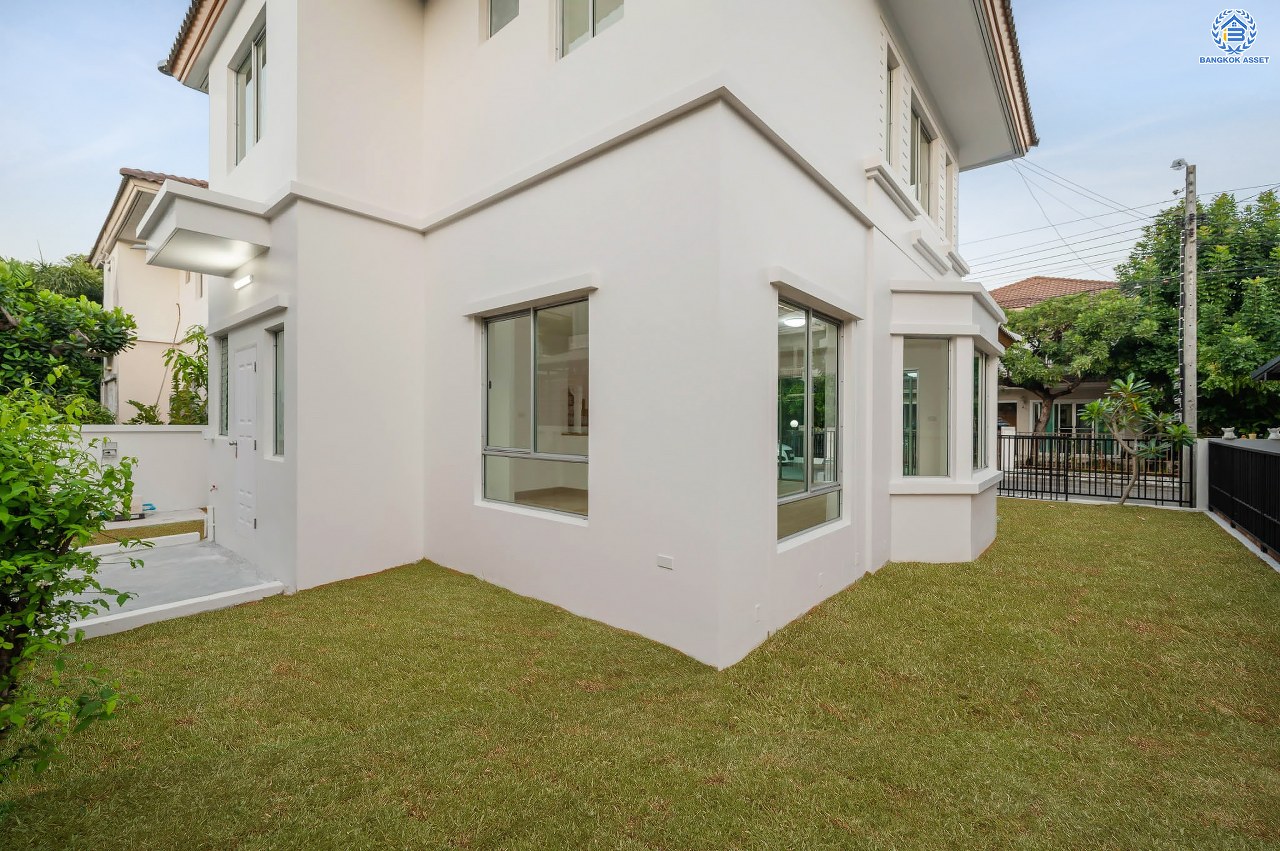 บ้านมือสองตกแต่งใหม่ โครงการ พฤกษ์ลดา ติวานนท์-ราชพฤกษ์ แบรนด์ L&H เนื้อที่ 50.2 ตร.ว. ฟังก์ชัน 3 ห้องนอน 2 ห้องน้ำ จอดรถได้ 2 คัน บ้านสไตล์มินิมอล ดูอบอุ่นน่าอยู่อาศัย บนทำเลติดใหญ่ ถนน 345 เชื่อมต่อหลายน ถนนราชพฤกษ์ ถนนชัยพฤกษ์ ถนนศรีสมาน ใกล้ทางด่วน "ศรีสมาน"...